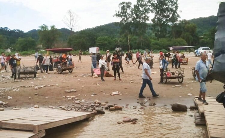 Aguas Blancas: el gobernador anunció la construcción del alambrado