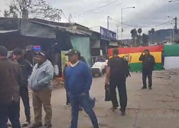 Corte total en el Puente Internacional de Pocitos en reclamo por la crítica situación sanitaria