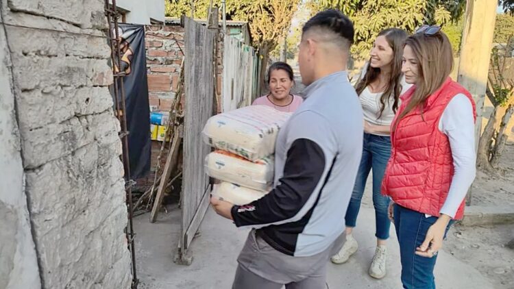 Desarrollo Social: inició nueva entrega de alimentos a merenderos del departamento