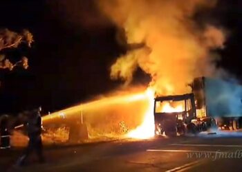 Embarcación: incendio de camión bananero en Ruta 34