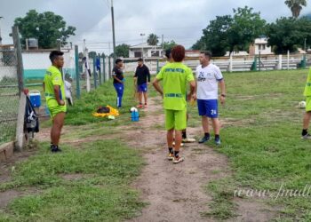 Playoff Regional Amateur: “El Expreso” visita a Defensores de Fraile Pintado