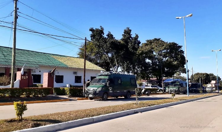 Aguaray: allanamientos en Escuadrón de Gendarmería termina con seis detenidos