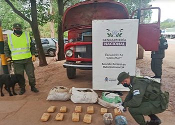 Aguaray: gendarmes secuestran 20 kilos de marihuana ocultos en un camión