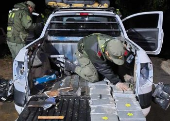 Salvador Mazza: detienen e investigan a un conductor que llevaba 101 kilos de droga en una camioneta