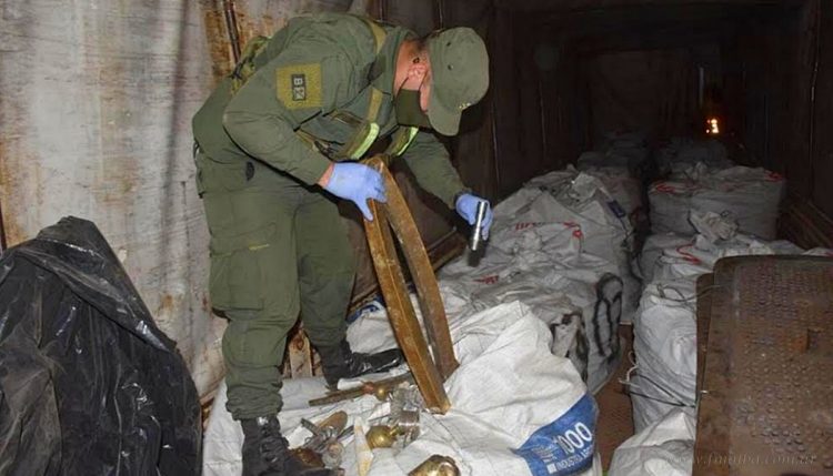 Aguaray: secuestro de camiones con rollos de madera, material de reciclaje y dólares sin justificación