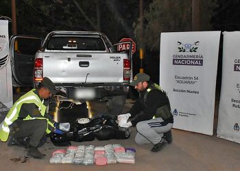 Aguaray: 18 kilos de droga ocultos en el tanque de una camioneta