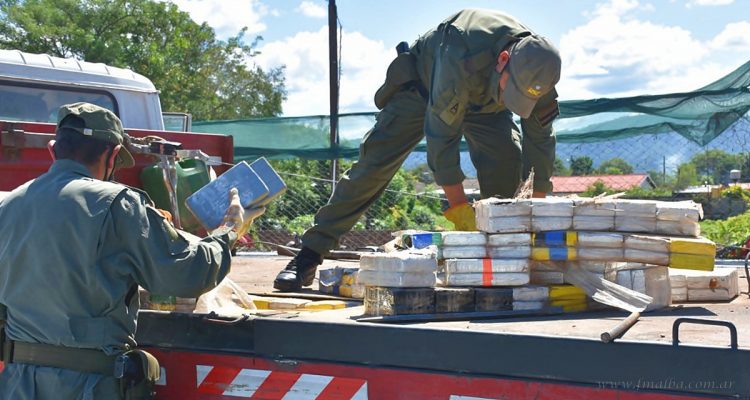 Aguaray: un detenido por el contrabando de más 500 kilos de cocaína