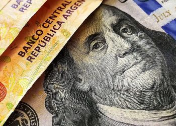 Tráfico de Divisas: interceptan suma millonaria que viajaba desde Salvador Mazza a Córdoba