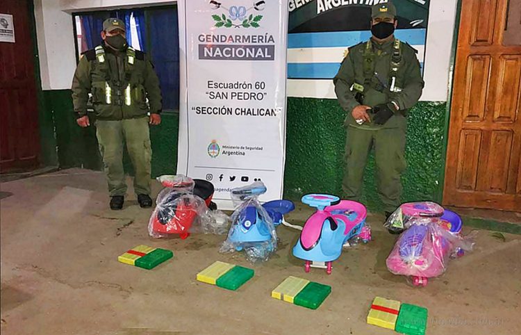 Narcotráfico: interceptan droga oculta en andadores infantiles