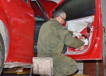 Aguaray: encuentran más de 19 kilos de droga ocultos en paragolpes y puertas de un auto