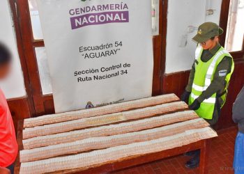 Aguaray: gendarmes incautan varios miles de euros y coca