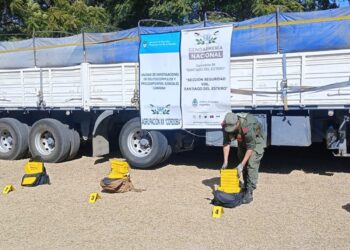 Narcotráfico: interceptan más de 80 kilos de droga salida de Salta en Santiago del Estero