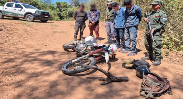 Salvador Mazza: dos personas detenidas con mochilas rellenas de marihuana