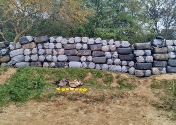 Salta: intentaban pasar el río Bermejo con 7 kilos de cocaína, más de tres toneladas de hojas de coca y 69.500 atados de cigarrillos