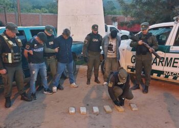 Salvador Mazza: transportaban nueve kilos de estupefacientes en mochilas