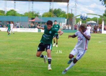 Torneo Regional Amateur: Sportivo con uno menos empató en Tucumán