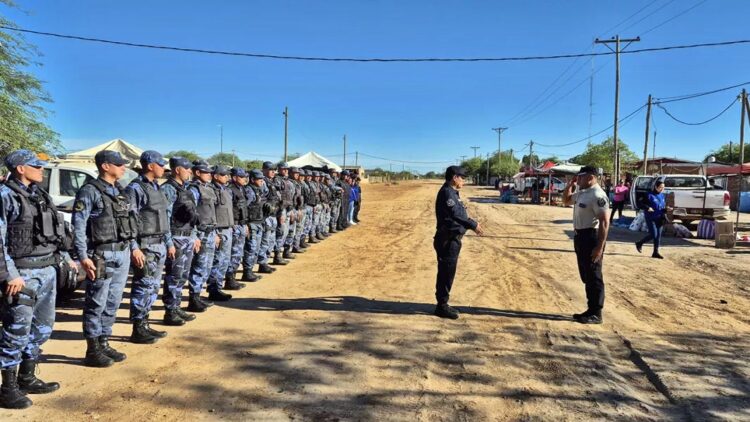Alto la Sierra: importante presencia policial en procura de la paz social