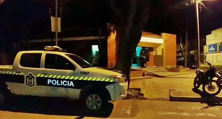 Tragedia en Orán: dos policías fallecen tras un violento episodio en la sede de Drogas Peligrosas
