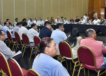 Paritarias 2026: Salta acuerda un incremento salarial del 10% y reactivación del incentivo docente