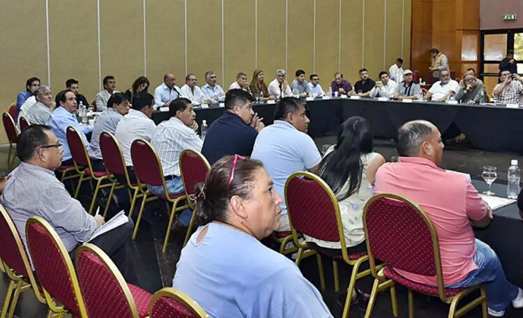 Paritarias 2026: Salta acuerda un incremento salarial del 10% y reactivación del incentivo docente