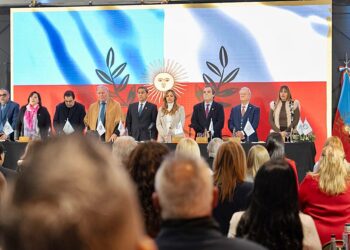 Sesión Plenaria del Parlamento del Norte Grande: rutas, políticas sociales y rechazo a los vetos nacionales