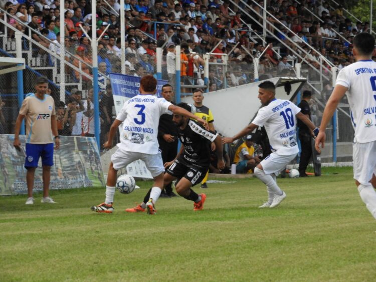 Torneo Regional Amateur: Sportivo Pocitos golpeó primero a Zapla