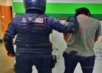 Detienen a un hombre con pedido de captura durante patrullaje en Villa Saavedra