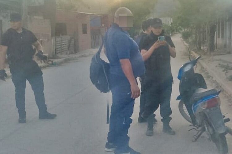 Demoran a un hombre con pedido de captura en Salvador Mazza