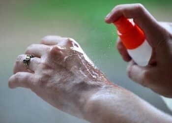 ANMAT: Uso simultáneo de protectores solares y repelentes no es seguro ni eficaz