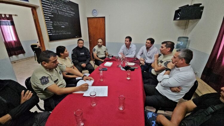 Seguridad: el ministro Sola Usandivaras supervisó la región