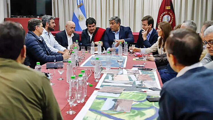 El Comité de Emergencia Climática evaluó avances de obras y protocolos en Santa Victoria Este