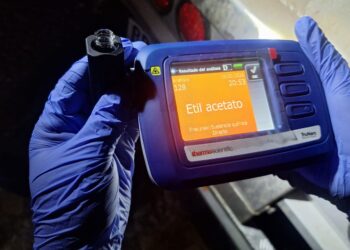 Contrabando químico: Intentaban trasladar 35 toneladas de acetato con papeles falsos