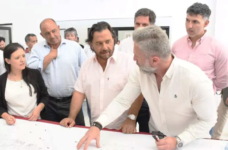 Seguridad y comercio ilegal: Sáenz supervisó el puesto de control fronterizo en Salvador Mazza