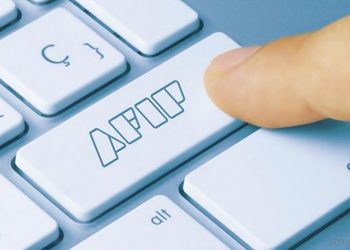 Llamado de la Dirección General de Aduanas