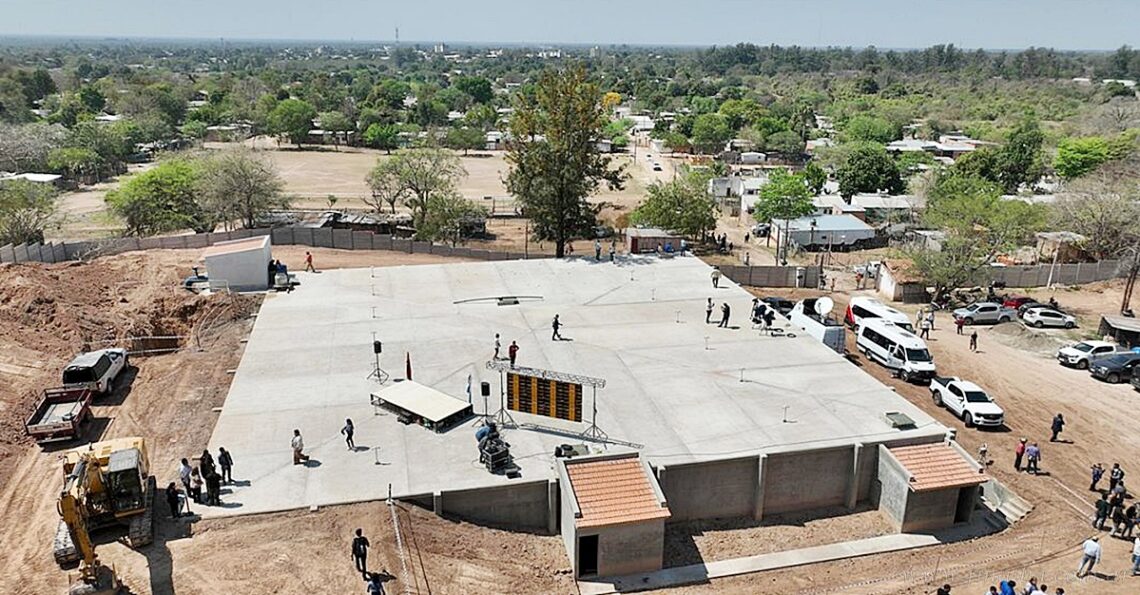 Tartagal: inauguración oficial de la nueva cisterna de Villa Güemes