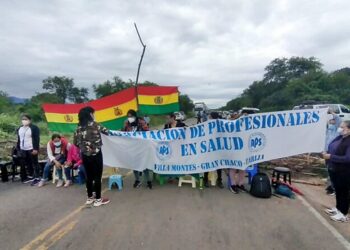Puente Internacional: médicos bolivianos cerraron paso por 12 horas