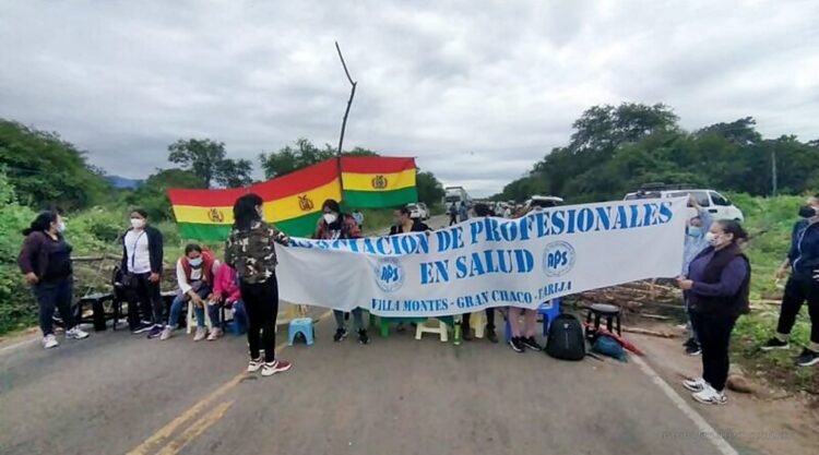Puente Internacional: médicos bolivianos cerraron paso por 12 horas