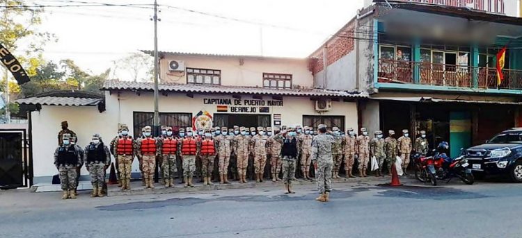 Internacionales: contagio masivo de coronavirus en área naval de Bermejo