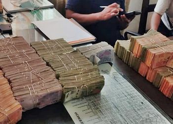 Internacionales: Armada Boliviana secuestra casi 8 millones de pesos argentinos en Bermejo