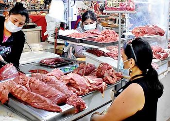Internacionales: carniceros tarijeños plantean importar carne argentina
