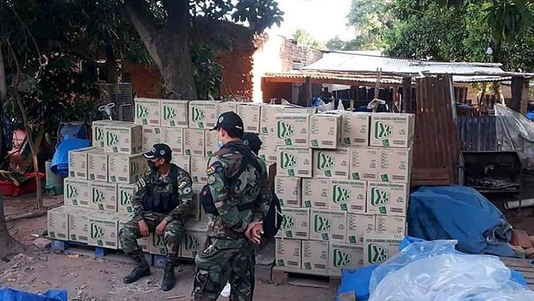 Contrabando: secuestran más de 4.000 litros de lavandina en Bolivia
