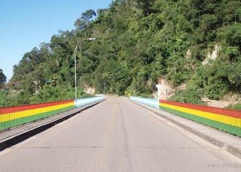 Frontera: Bermejo presiona para que se abra el Puente Internacional en Orán