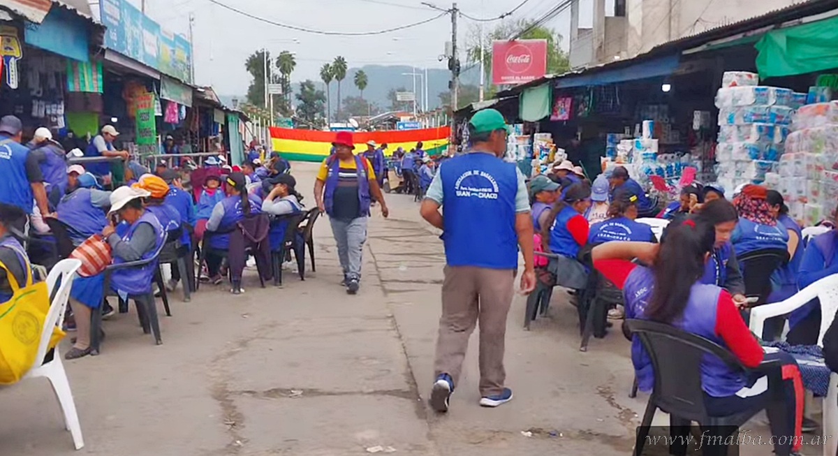 Salvador Mazza: bloqueo por tiempo indefinido en el puente internacional -  FM Alba 89.3 Mhz Tartagal, Salta