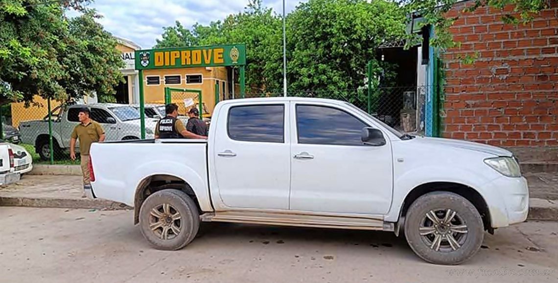 Internacionales: retornan vehículos robados en Argentina