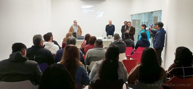 Corredor Bioceánico: capacitación para que Pymes y emprendedores adapten su producto al mundo