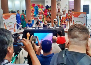 Tartagal presentó la Edición 2023 del Corso Color