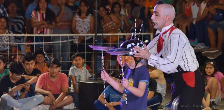 Ley Ómnibus: la comunidad artística departamental, en movida rechazo a la iniciativa