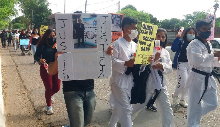 Marcha pacífica por Ariel Constanzo