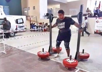 Show de los Más Fuertes: gran concurrencia de público