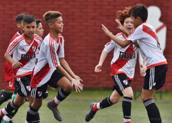 General Mosconi: captación de River Plate, mañana en cancha de Social Vespucio